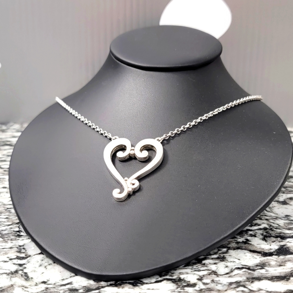 BRIGHTON RETIRED  " TUSCAN HEART" NECKLACE NWOT